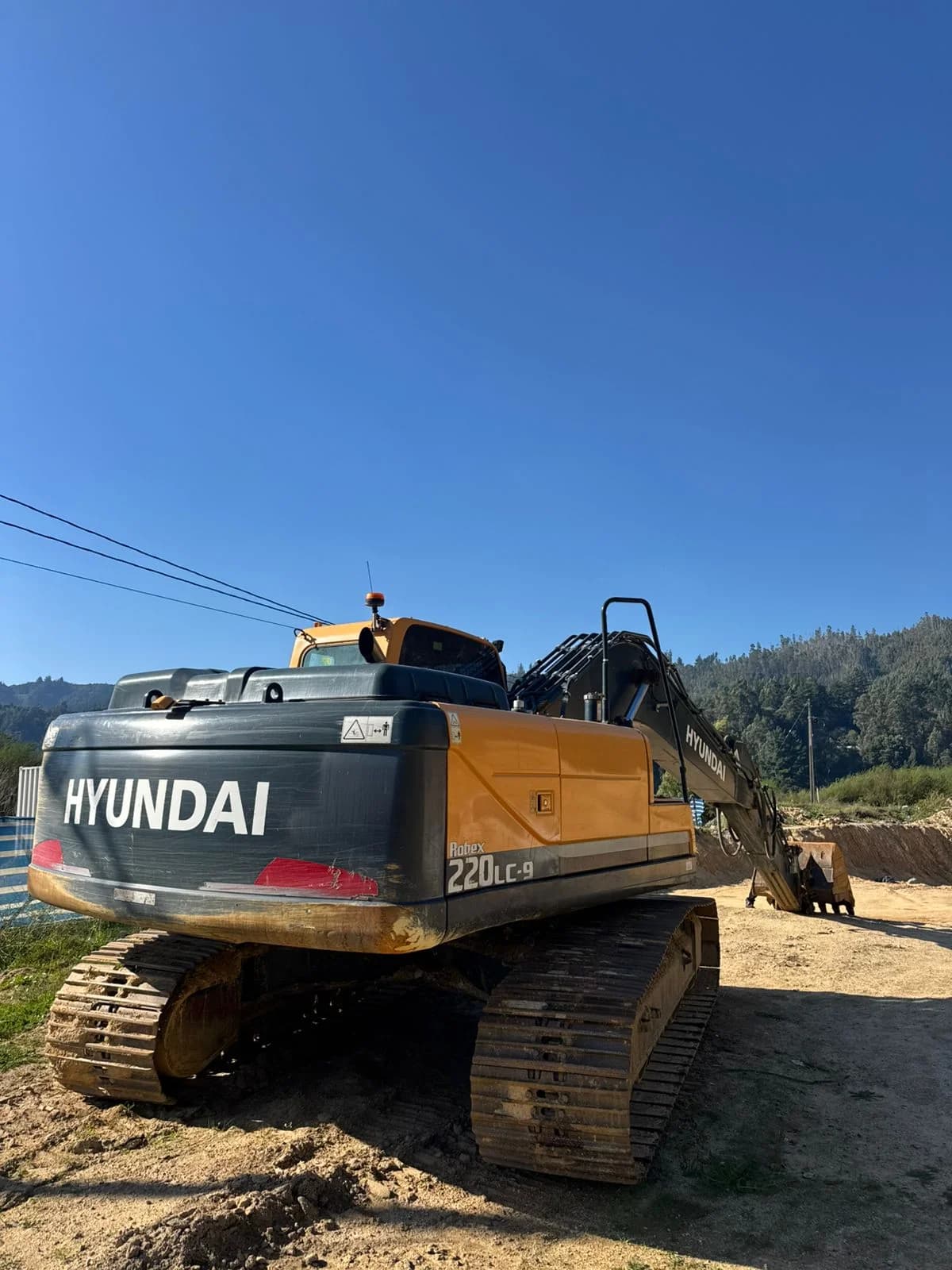 220 usado 4