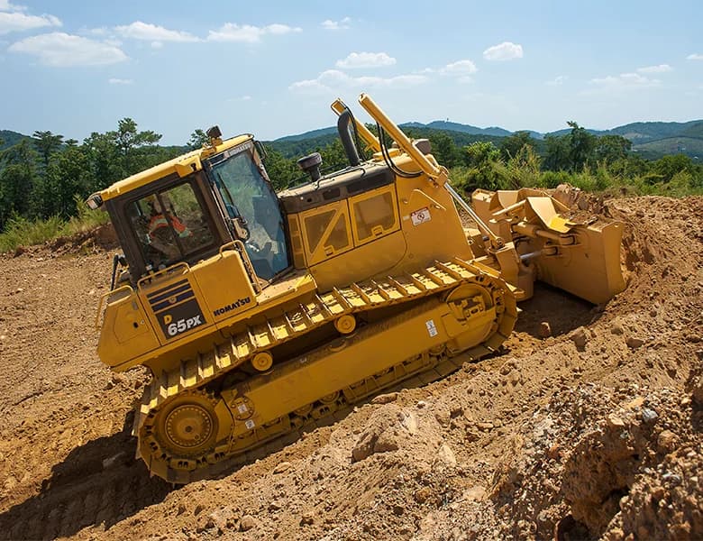 Komatsu D65 EX 4