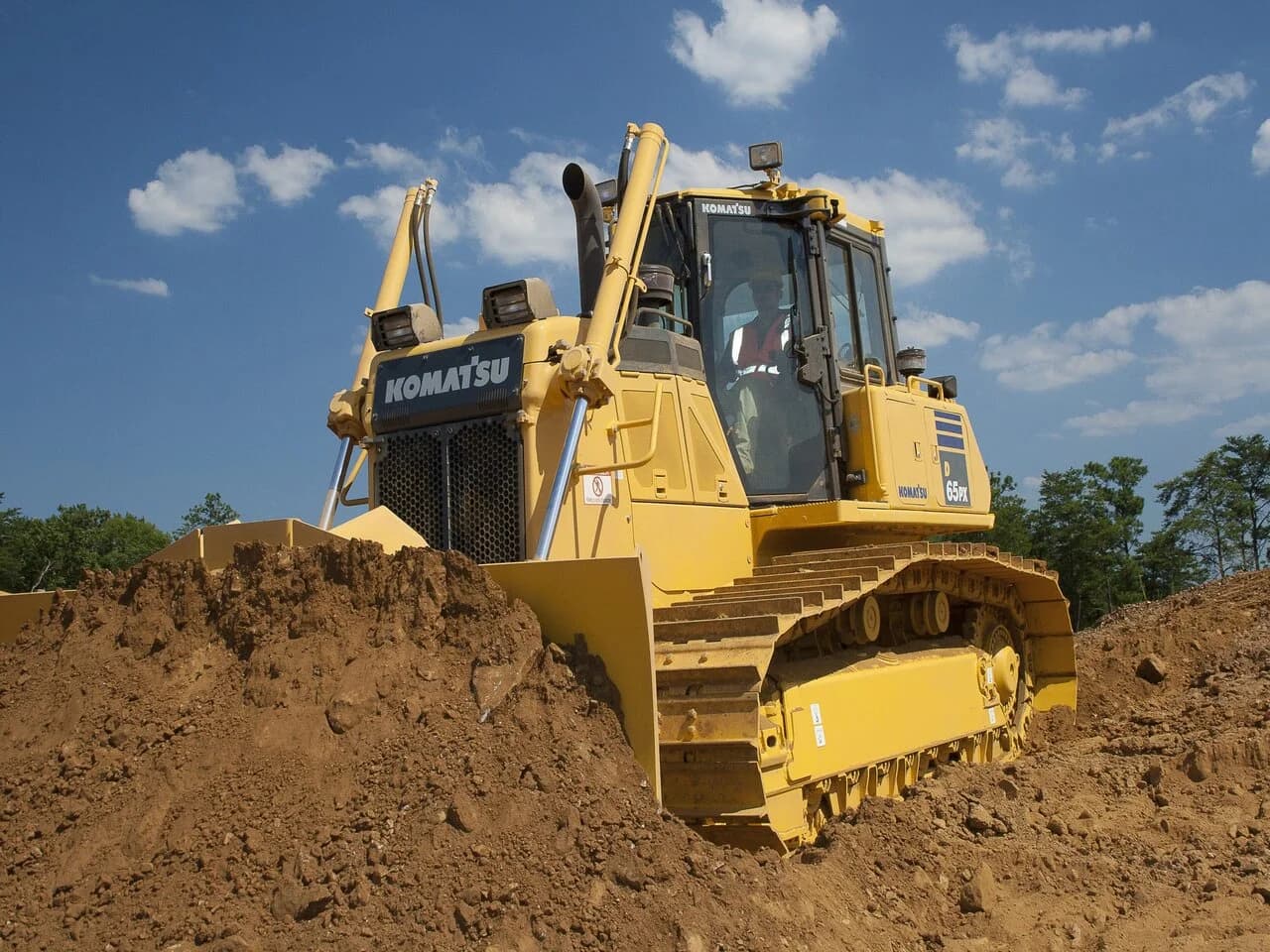 Komatsu D65 EX 1